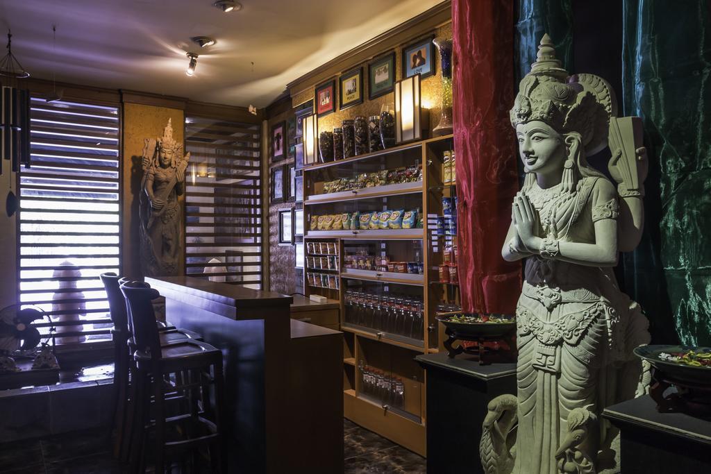 Dhanesvara Holistic Unique Homestay Wonotjolo Exterior photo