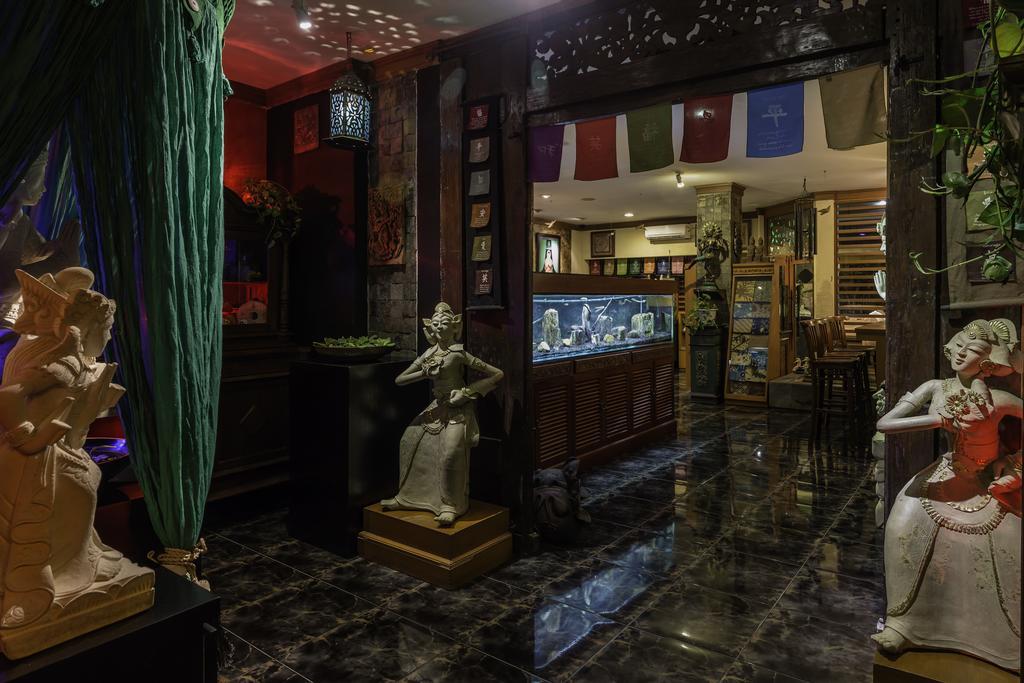 Dhanesvara Holistic Unique Homestay Wonotjolo Exterior photo