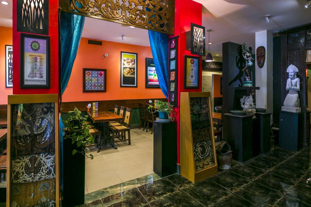 Dhanesvara Holistic Unique Homestay Wonotjolo Exterior photo
