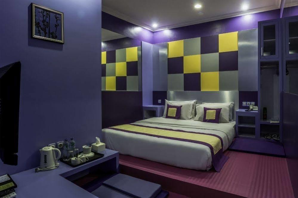 Dhanesvara Holistic Unique Homestay Wonotjolo Exterior photo