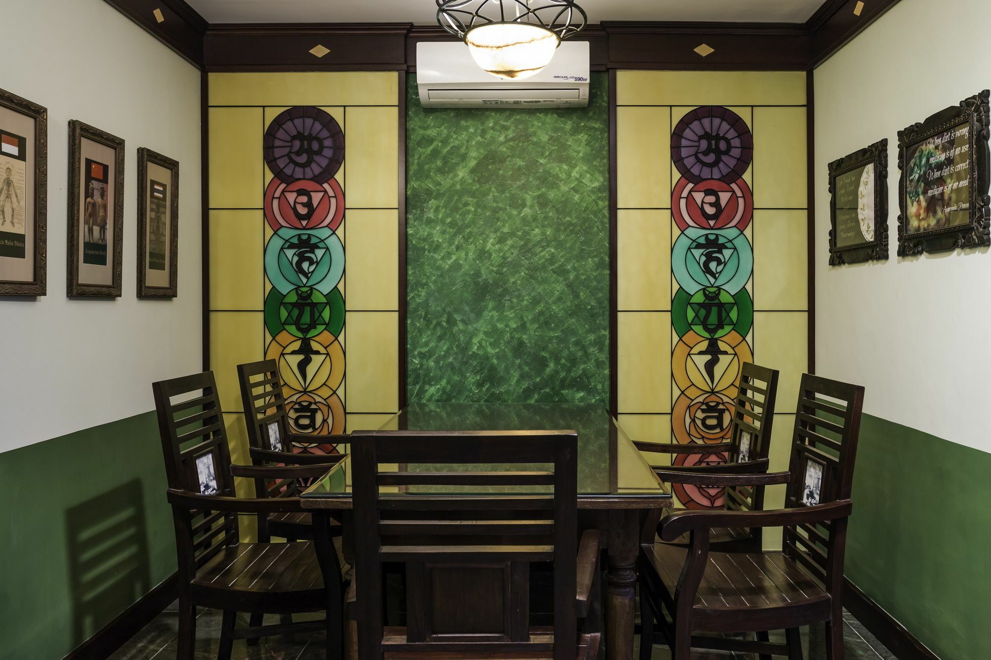 Dhanesvara Holistic Unique Homestay Wonotjolo Exterior photo